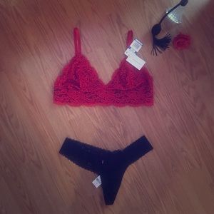 Ѕєχу Dυσ~ Rєd ℓαcє Вrα & thong Btempted /Pink